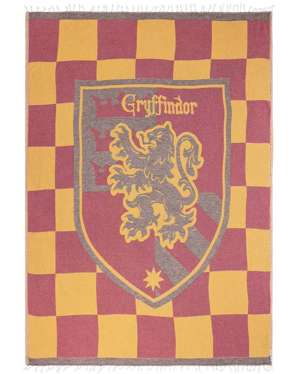 Gryffindor™ Crest Blanket