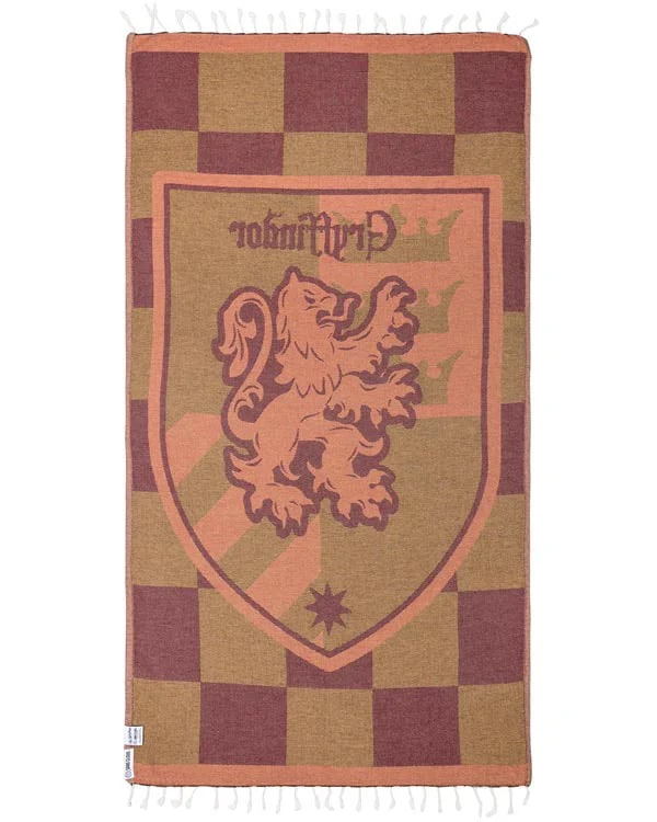 Gryffindor™ Towel - Image 3