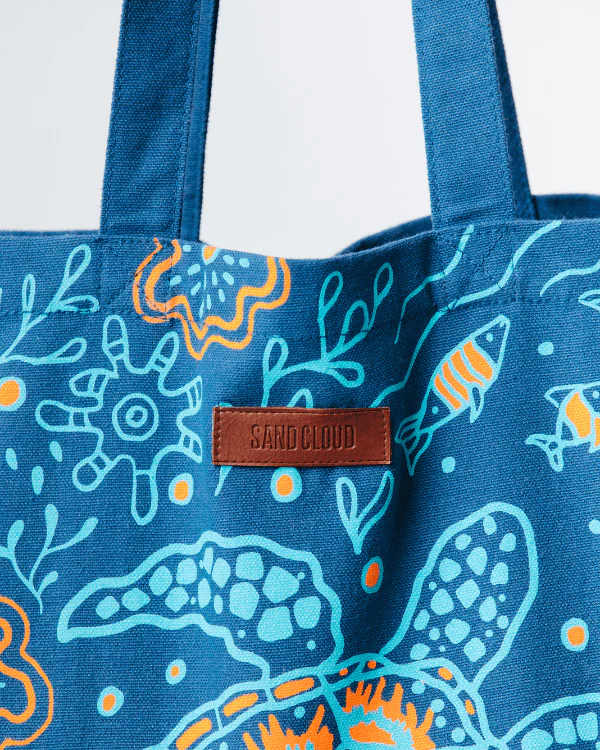 Reef Turtles Everyday Tote - Image 6