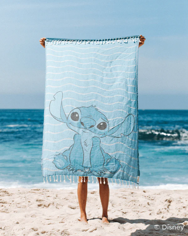 Disney - Stitch Waves - Image 3